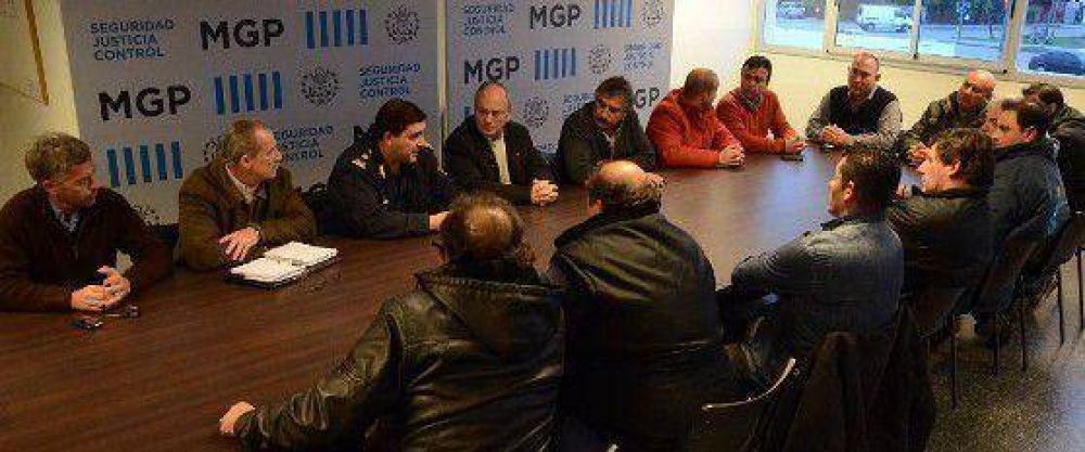 Desde el CPC dise�an operativo para asegurar el normal recorrido de los colectivos