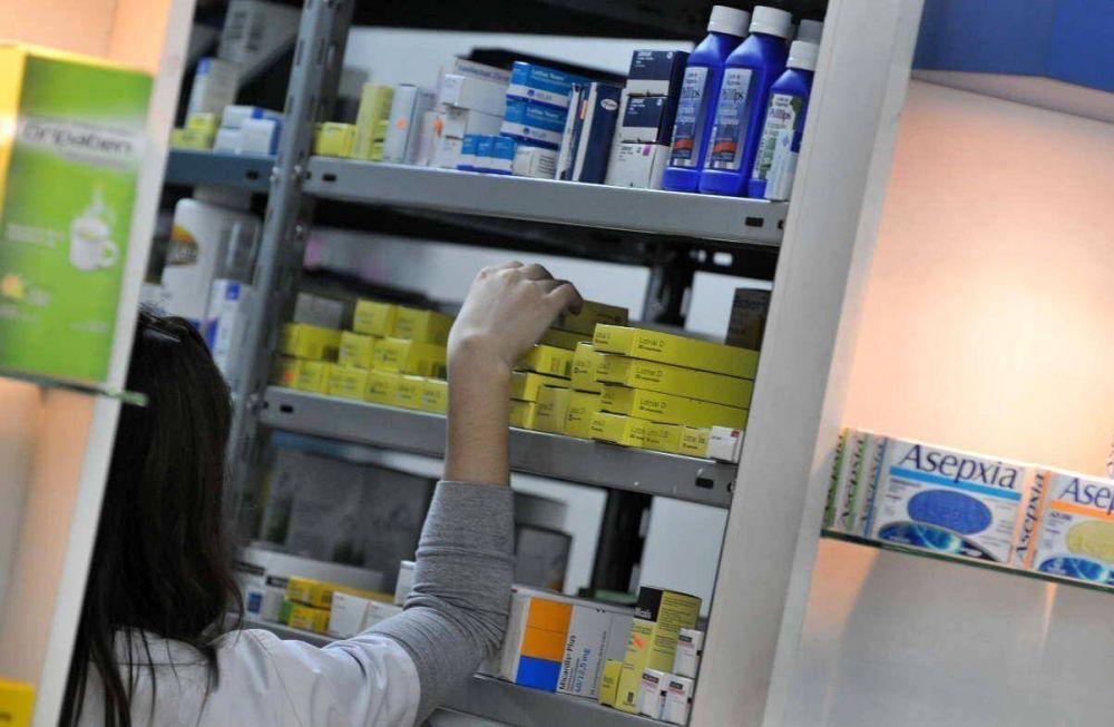 A fin de mes vence el convenio del PAMI con las farmacias