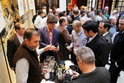 M�s de una decena de bodegas locales en la Feria del Vino