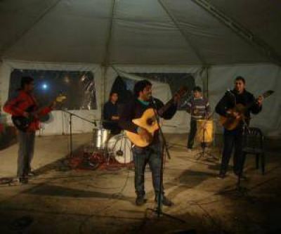 Vuelve el gran baile familiar en honor a Santa Rosa
