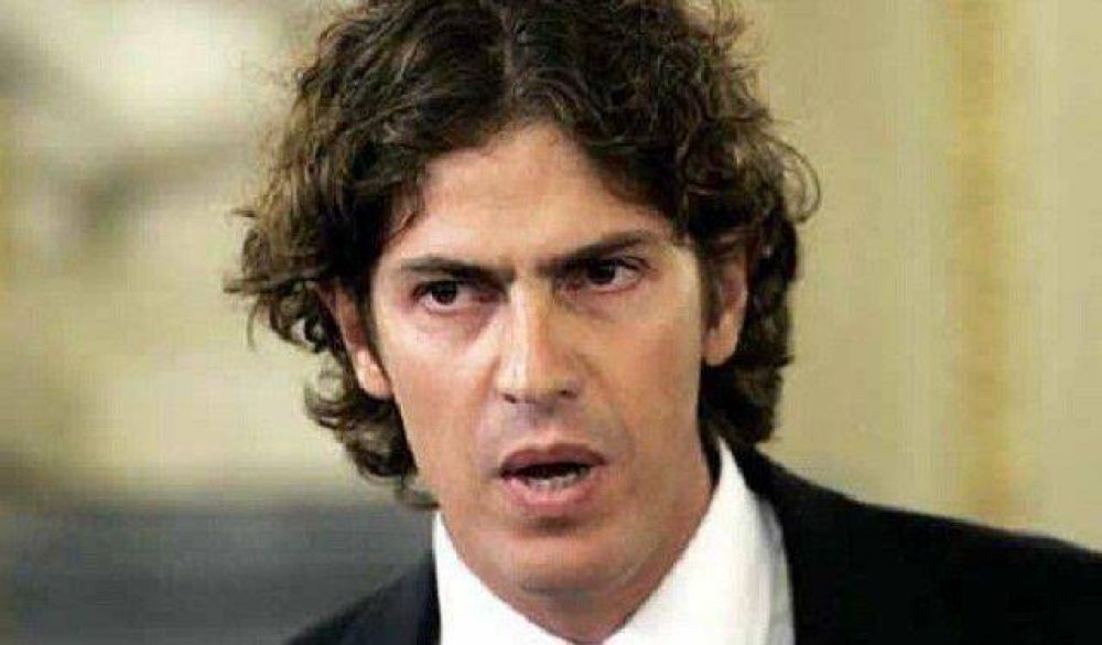 Radicales quieren traer a Mart�n Lousteau a San Juan