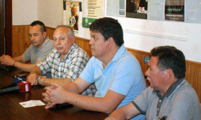 ATE: EN Z�RATE DE PARO PERO SIN MOVILIZACI�N LOCAL. VIAJARON A CAPITAL