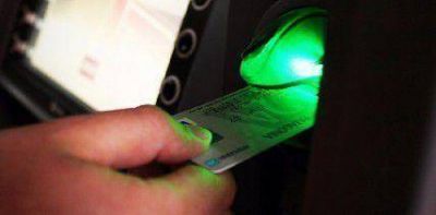 El lunes comienza el cronograma de pago de sueldos de agosto