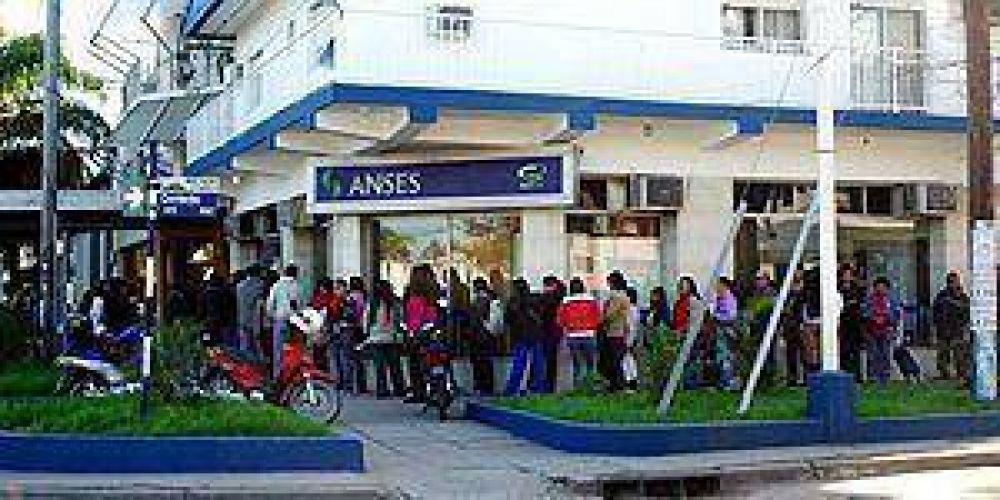 Cerca de 10 mil formose�os se podr�n jubilar con la nueva Ley