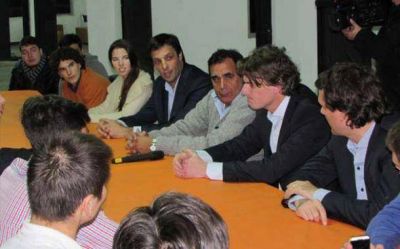El sciolismo niega que haya demoras en los pagos de coparticipaci�n a Pilar