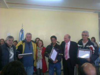 Santalla: �Todo el mundo entendi� que la obra prioritaria era la de la escuela�