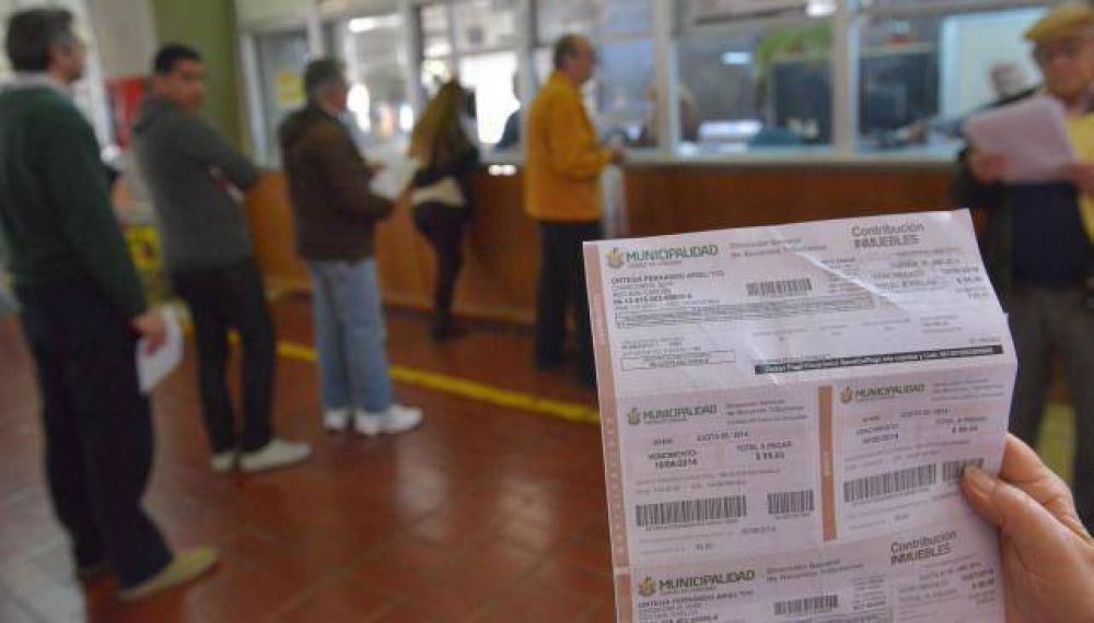 Mestre tambi�n enviar� a los deudores al Veraz