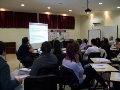 Contin�an los cursos en el Centro de Desarrollo Emprendedor de la Facultad de Agronom�a