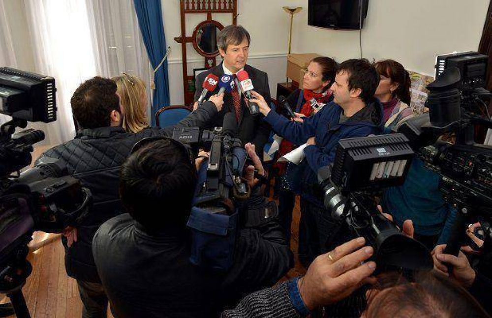 El Gobierno autoriz� a la polic�a a realizar controles sobre motos