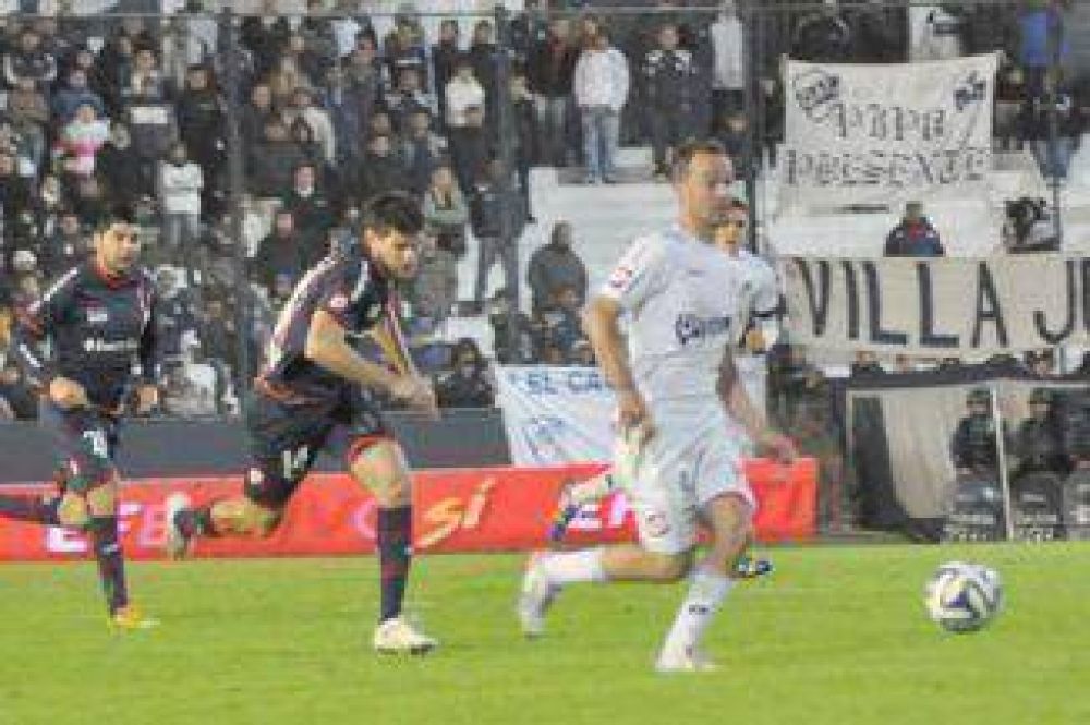 Quilmes perdi� ante un tibio San Lorenzo y agudiza su crisis futbol�stica