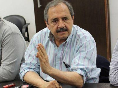 Ricardo Alfons�n visit� La Plata: �Si las elecciones internas fueran obligatorias estar�amos ganando�