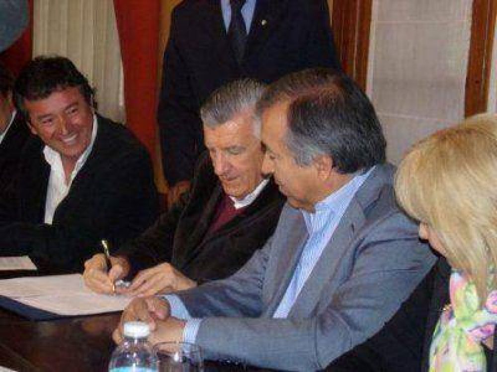 Firma de Convenio del Plan de Manejo del Centro Hist�rico de la Ciudad de J�chal