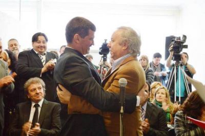 Cr�ticas por mala gesti�n llegaron tras la dimisi�n