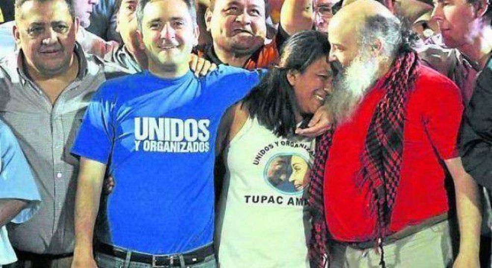 Larroque dice que los peronistas no hacen piquetes