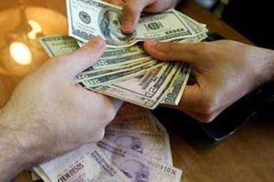 Ya se destinaron 10.600 millones de pesos a la compra de d�lares
