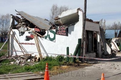 Demolieron edificio abandonado que generaba preocupaci�n de los vecinos