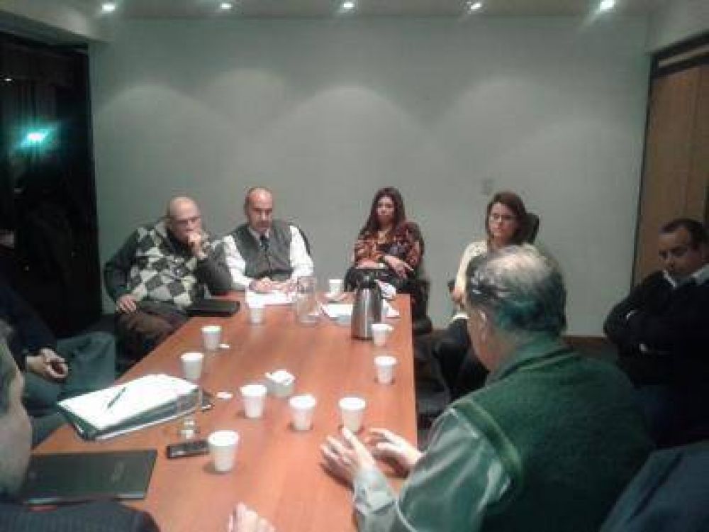 Profesionales tandilenses ya trabajan en los equipos t�cnicos del Frente Renovador