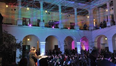 P�ginas que convocan: se inaugur� la Feria del Libro de C�rdoba 2014