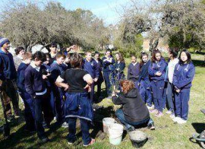 El D�a del Arbol se celebr� en el Parque de la Ciudad