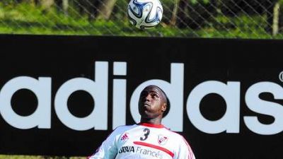 �Dice hola y adi�s?