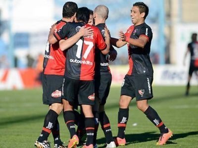 Newell�s recibe al Pincha con la ilusi�n de trepar en la tabla y olvidarse de los lesionados