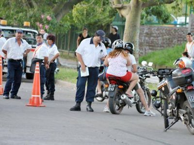 El Sindicato Municipal sostiene que hacen falta cien inspectores de Tr�nsito m�s