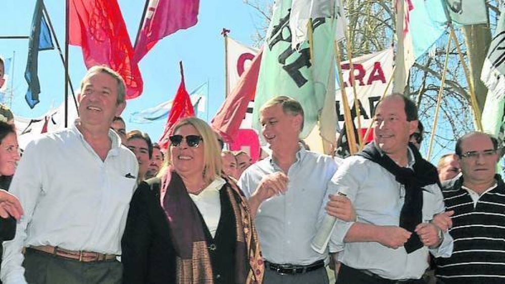 La ley del nuevo canje, otro motivo de divisi�n en UNEN