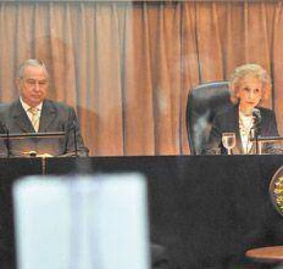Puerta abierta a represores