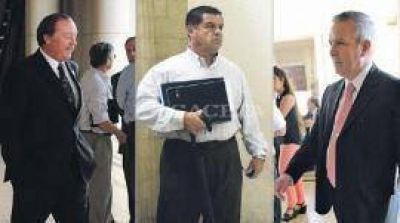 Di Lella, Barrera y S�nchez acusados de adulterar actas del caso Lebbos