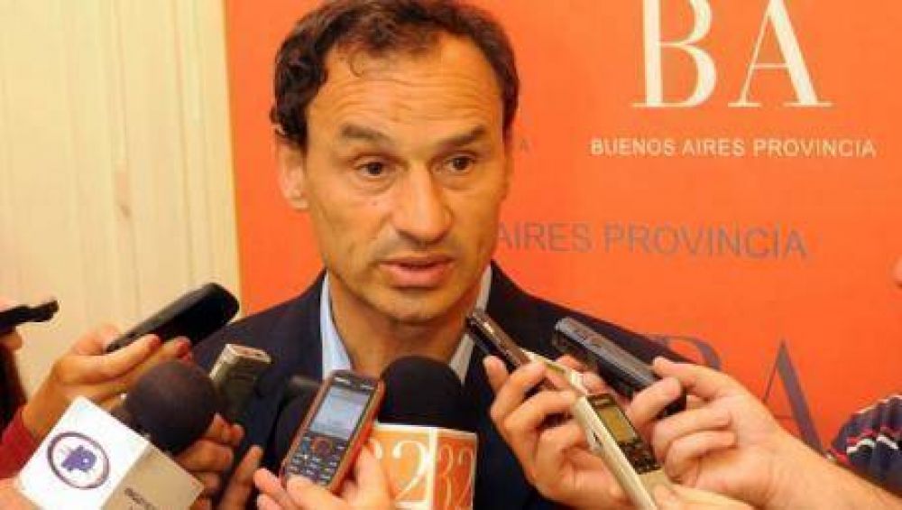 Una encuesta lo pone a Bruera con clara ventaja