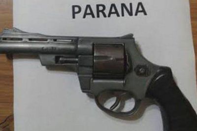 Indagaron en libertad a dos sujetos y un menor que fueran detenidos por circular armados