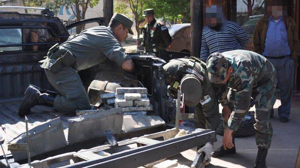 Incautan 80 kilos de marihuana que ten�a como destino final Salta