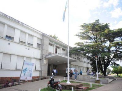 Muri� un adolescente que hace una semana recibi� un piedrazo en la cabeza en Granadero Baigorria