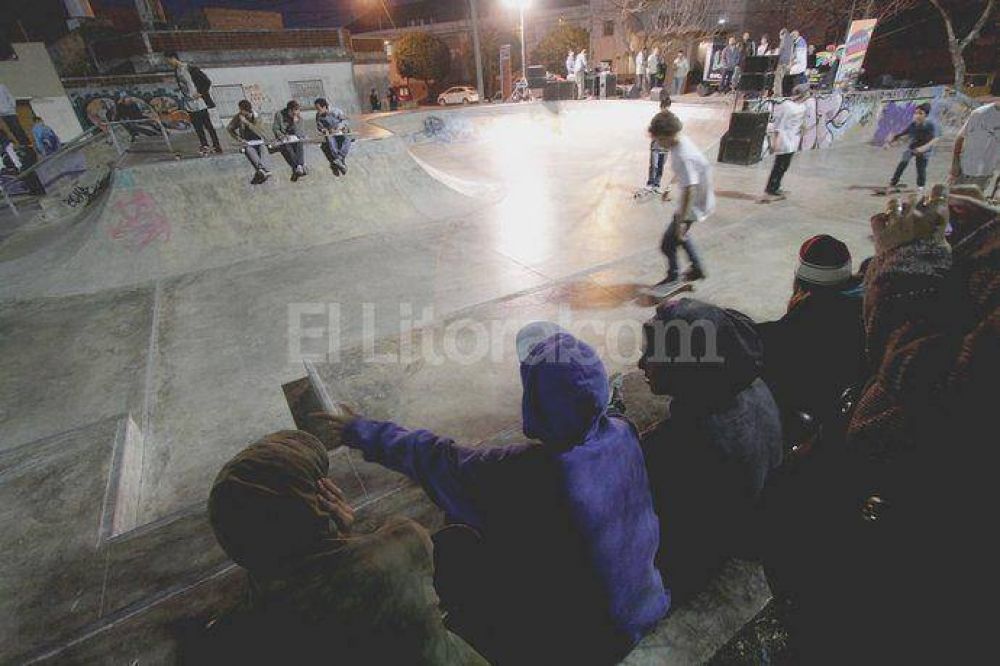 Siguen los problemas en la pista de skate de Candioti Sur
