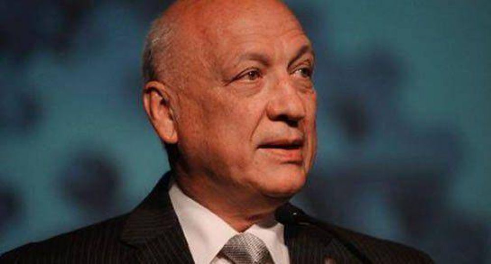 Piden crear m�s de 3 mil cargos en la provincia