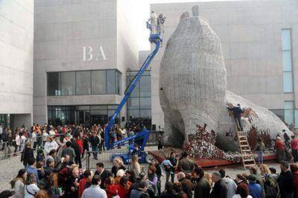 El MAR vivi una fiesta con el cambio de pelaje del lobo marino de alfajores