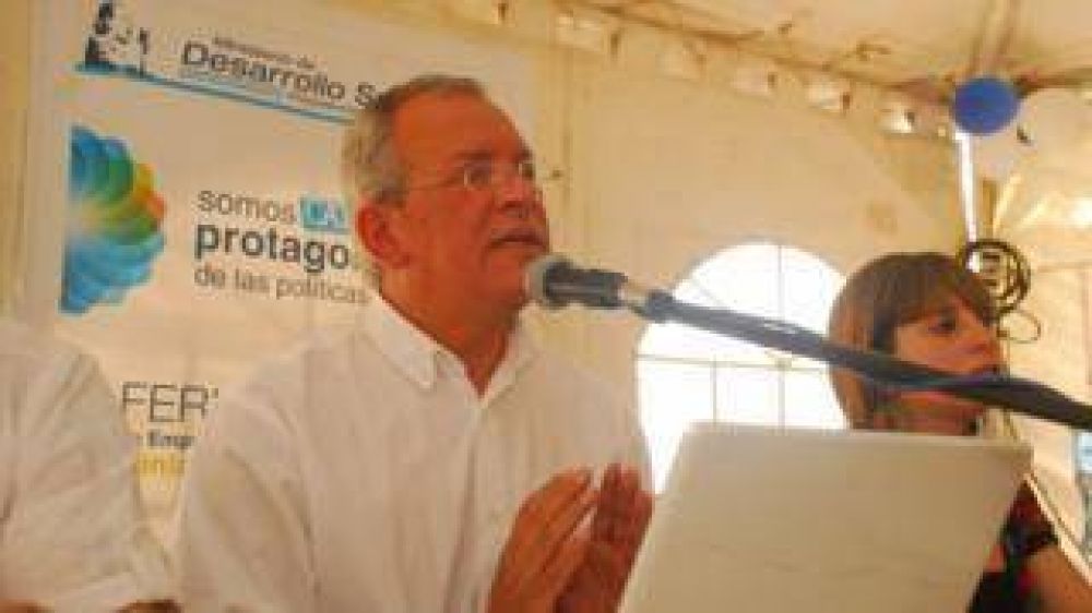 Avanza el proyecto de expropiaci�n de tierras para la terminal multimodal de carga de Recreo