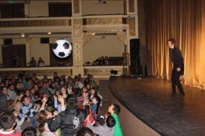 AEFIP y la Secretar�a Desarrollo Social festejaron con los chicos