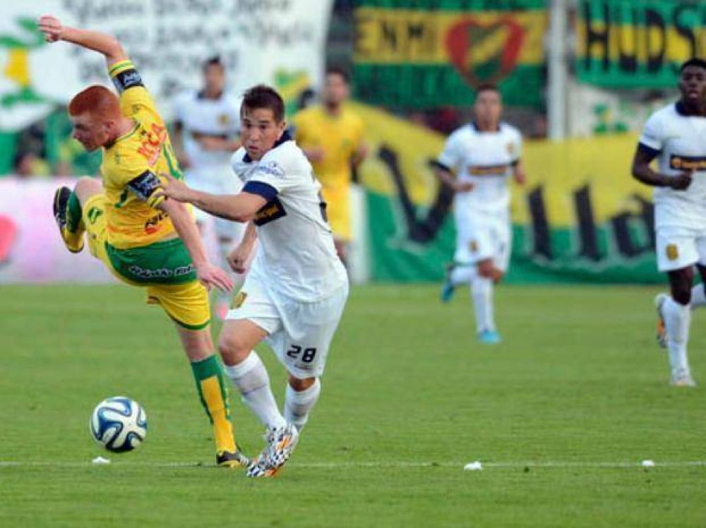 Aguirre y Acu�a, dos jugadores r�pidos que ofrecen alternativas al juego canalla