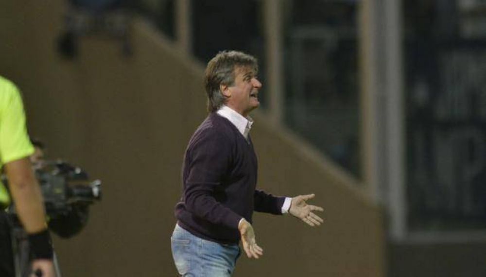 Se acab� la era de Ghiso en Talleres