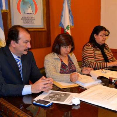 Realizaron apertura de sobres de la licitaci�n de equipamiento escolar