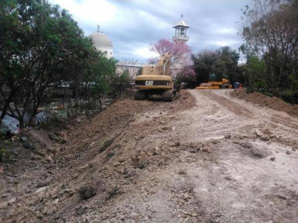 LA DPV SIGUE FORTALECIENDO LAS L�NEAS DE DEFENSA CONTRA LAS INUNDACIONES