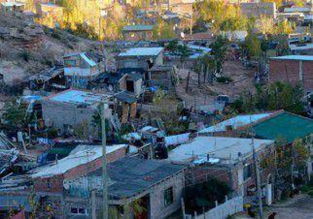 25 mil personas en condiciones de precariedad 