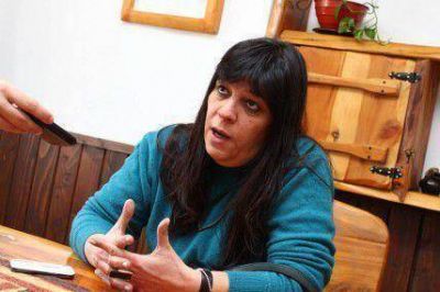 Renunci� la delegada de Educaci�n