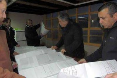 DESMIENTEN OBST�CULOS PARA LA CONSTRUCCI�N DE LAS REPRESAS