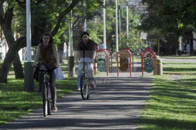 Piden detalles del proyecto de bicisendas para Candioti Sur