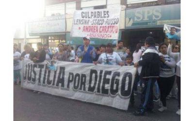 Renuevan el pedido de justicia por joven que muri� en una cl�nica privada de Pilar