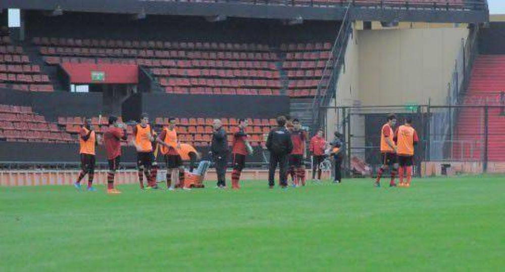 Col�n se prepara para recibir a Guaran� Antonio Franco