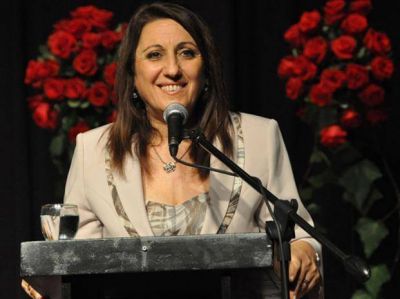 La intendenta M�nica Fein expondr� en Washington sobre el modelo de Rosario