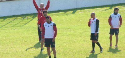 Guaran� parti� a Santa Fe con equipo confirmado para enfrentar a Col�n